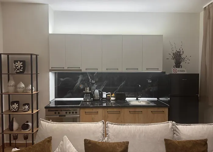 Apartment Am *